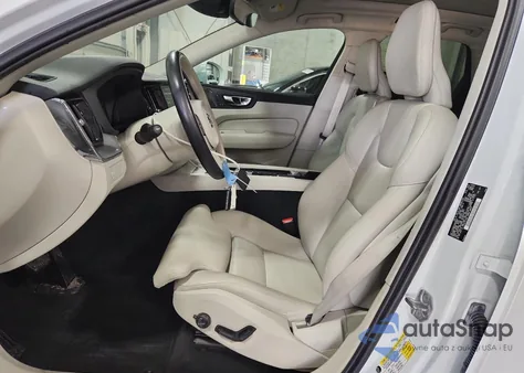 2019 Volvo Xc60 T5 из США, поврежденный, VIN LYV102RK7KB275830